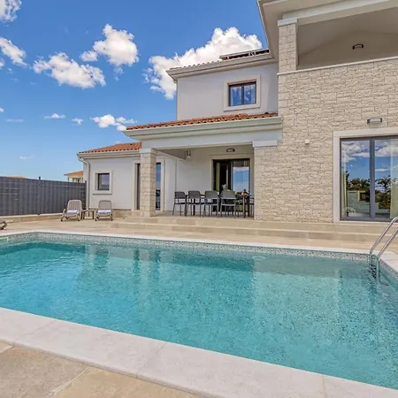 Istria Vabriga * Tar-Vabriga