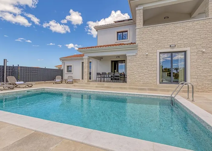 Istria Vabriga * Tar-Vabriga